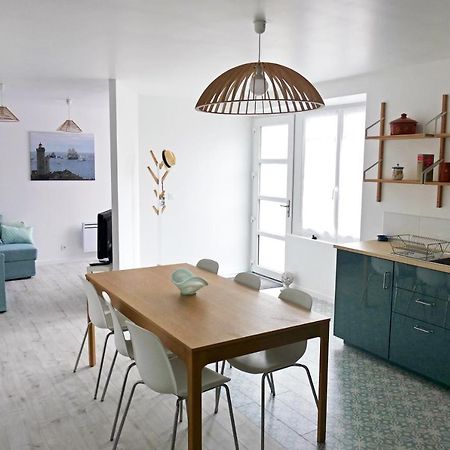 Bel Appartement Dans Maison Au Bourg Locmaria-Plouzane Bagian luar foto
