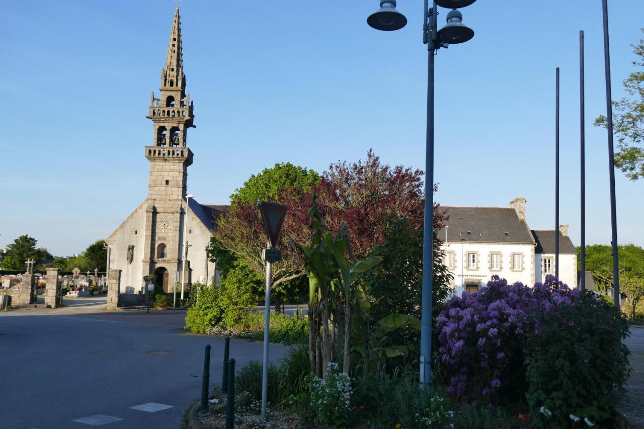 Bel Appartement Dans Maison Au Bourg Locmaria-Plouzane Bagian luar foto